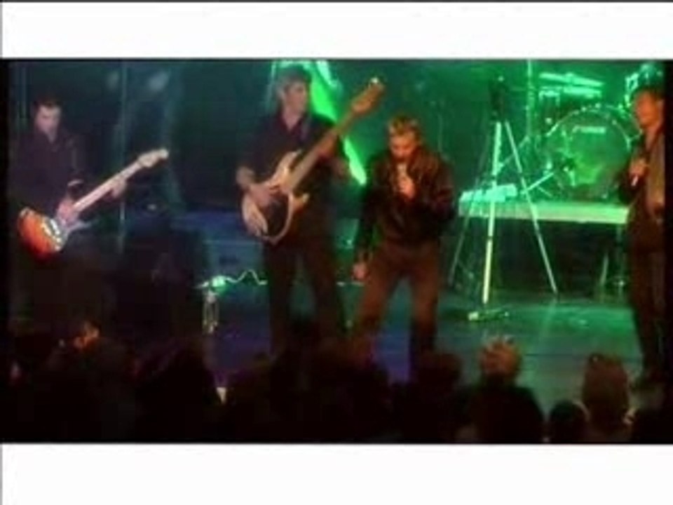 Johnny Vegas, sosie de M. Johnny Hallyday en concert Cannes