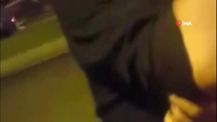 Taksici ile müşterinin köprü parası kavgası kamerada