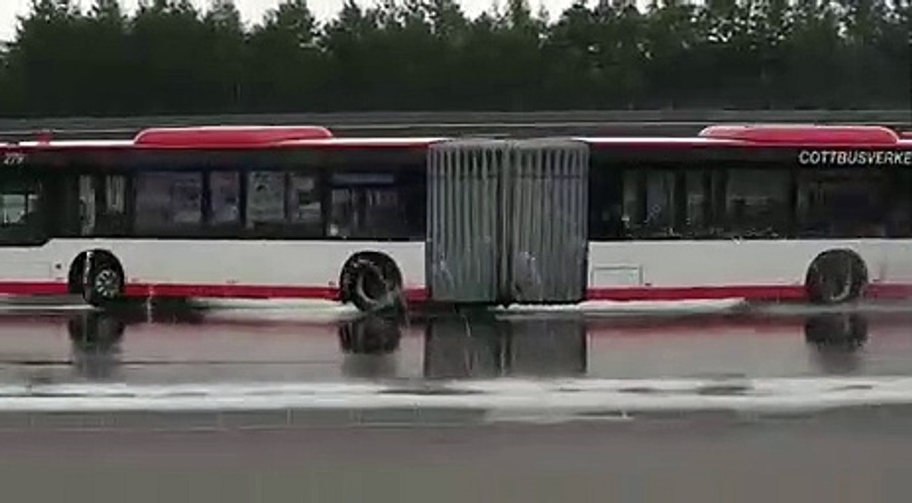 VÍDEO: ¿Un autobús driftando? Sí, es posible