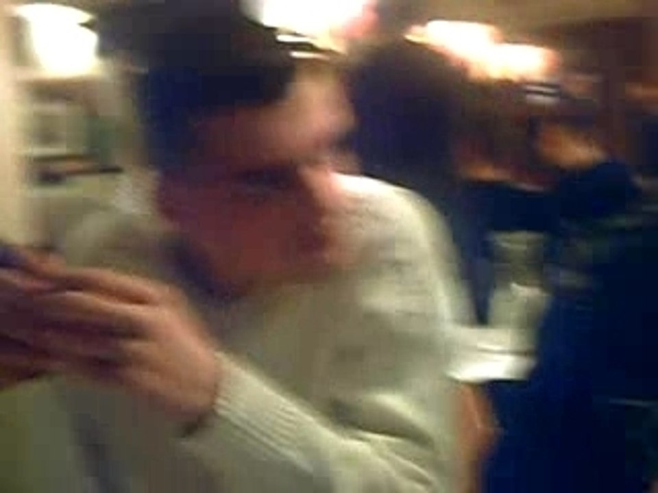 Delir avec notre serveuse preferer