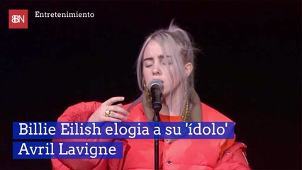 Billie Eilish elogia a su 'ídolo' Avril Lavigne