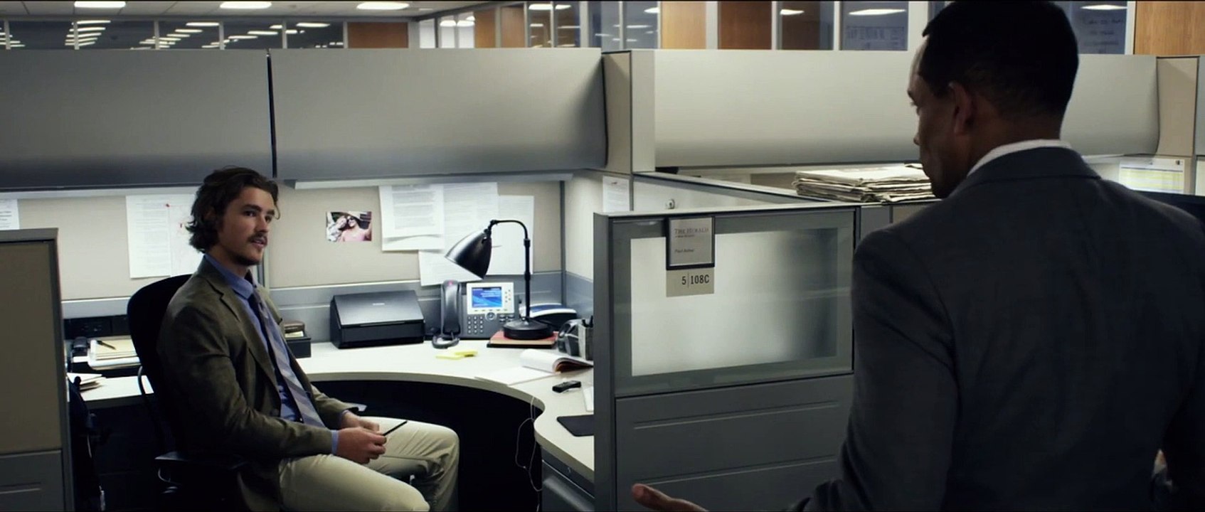 Interview Avec Dieu - Extrait du film - Dieu mérite une première page!