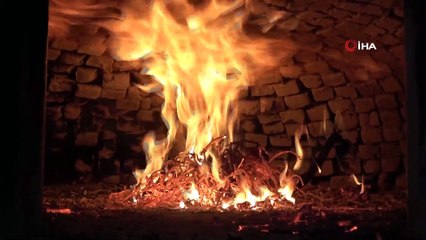 Köylüler ekşi mayalı ev ekmeğini tercih ediyor