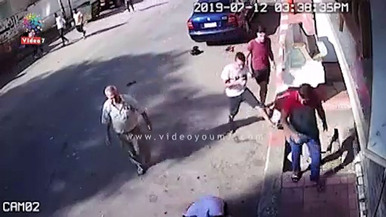 سيارة تدهس ربة منزل وتصيب 2 آخرين بقنا