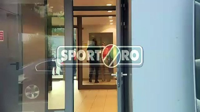 Romanya'da kıskançlık kurbanı teknik direktör, kadın menajerden yumruğu yedi