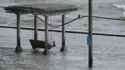 Barry llega a Luisiana como tormenta tropical y con riesgo de inundaciones