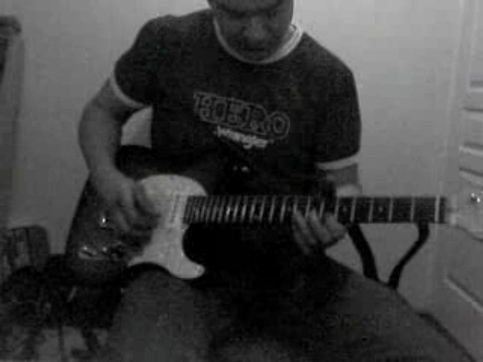 GARY  MOORE  PARISIENNE WALKWAYS