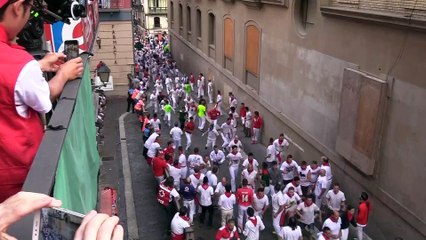 Miura cierra los Sanfermines con una carrera peligrosa con tres heridos