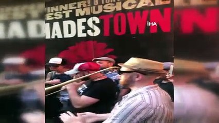 - New York Karanlığa Gömüldü: 70 Bin Ev Ve İş Yeri 5 Saat Elektriksiz Kaldı