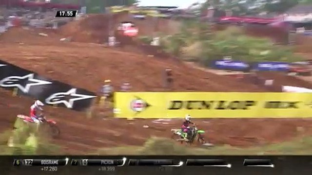 Calvin Vlaanderen passes Henry Jacobi - MXGP of Asia 2019