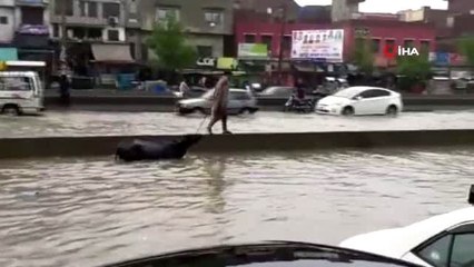 - Pakistan'da Sel Felaketi: 4 Ölü