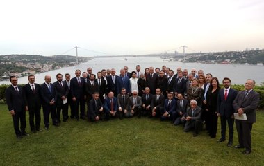 CUMHURBAŞKANI ERDOĞAN'IN GENEL YAYIN YÖNETMENLERİYLE BİR ARAYA GELDİĞİ TOPLANTI SONA ERDİ