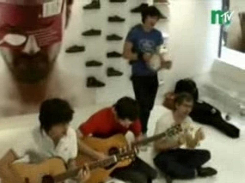 showcase @  Bordeaux, 10/09/2007