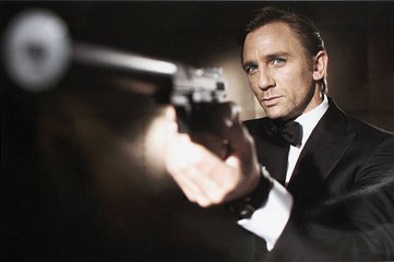 Une femme noire dans le costume de 007 pour le prochain James Bond