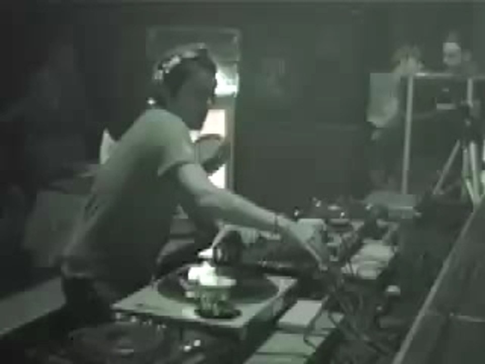Laurent garnier - part 2 - Universal Dog 10/2004