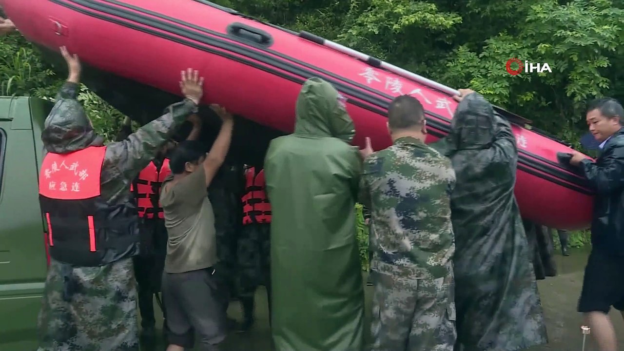 - Çin'in 9 Eyaletinde Sel Uyarısı- Hunan'da Evler Sular Altında Kaldı