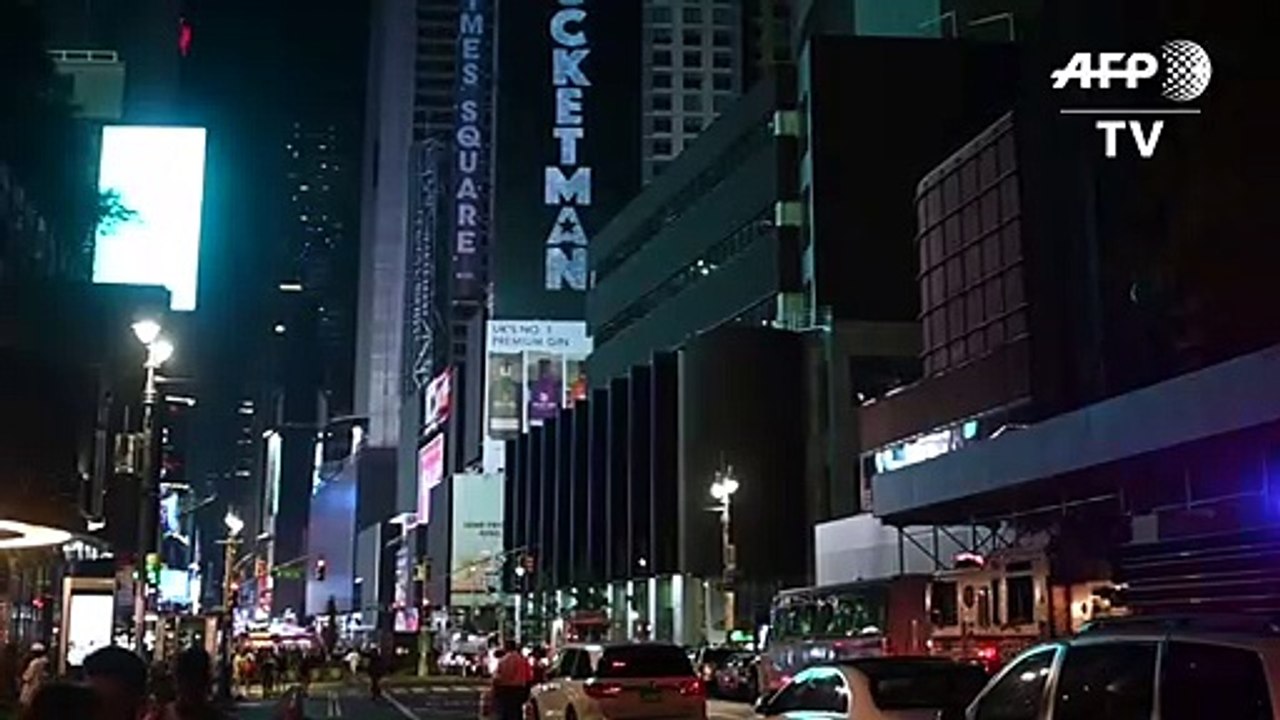 Stromausfall: Times Square im Dunkeln