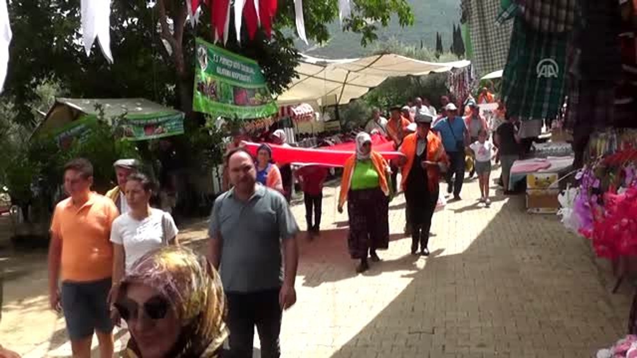 Ödemiş'te keşkek ve fidan festivali