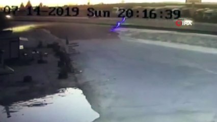 İki otomobil kafa kafaya çarpıştı: 4 yaralı