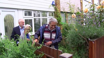 Jeremy Corbyn avoids question on anti-Semitism