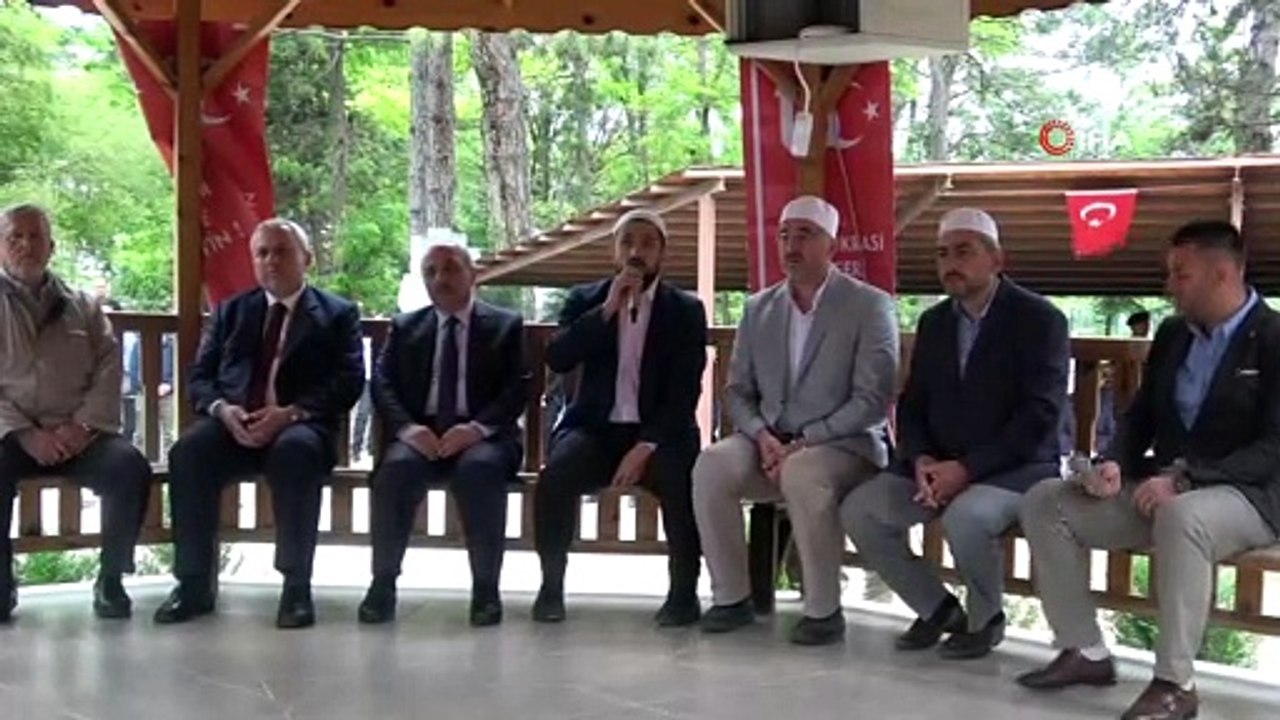 15 Temmuz Demokrasi ve Milli Birlik gününde şehitlikler ziyaret edildi