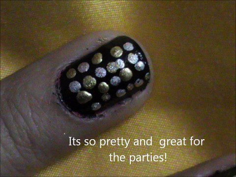 Polka Dots Nail Designs (Using Toothpick)