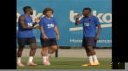 Barça - Griezmann prend deux petits ponts pour son premier entraînement