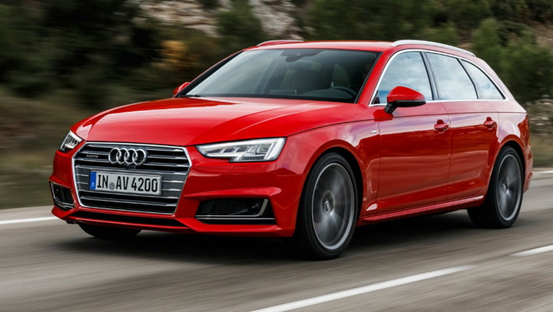 ⁣Audi A4-Avant