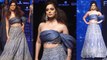 Lakme Fashion Week: Kangana Ranaut sets the fire on ramp; Watch Video | FilmiBeat