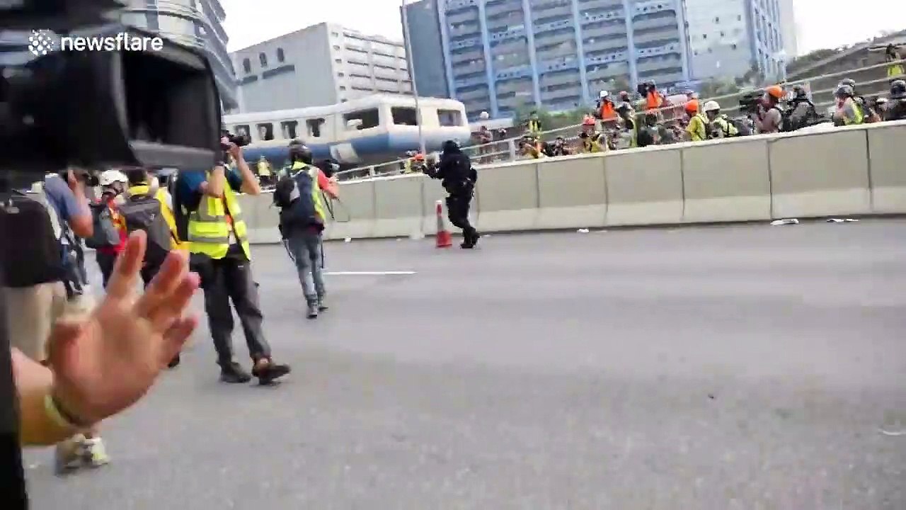 Hong Kong - Affrontements entre police et manifestants !