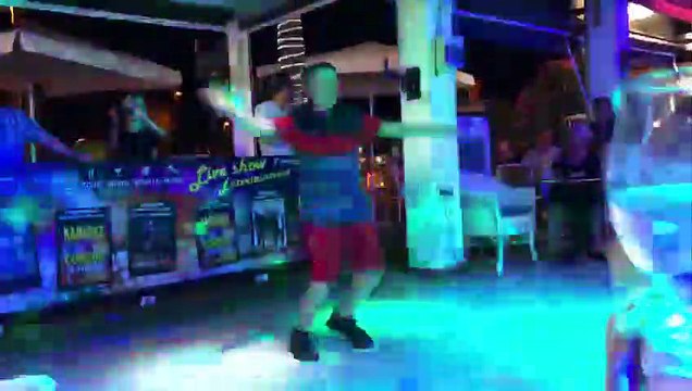 Cet ado danse comme Michael Jackson