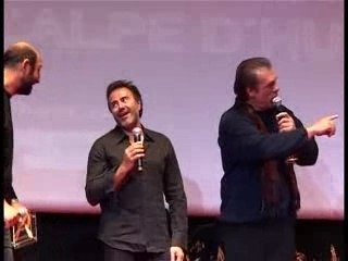 ROBERT DAVI  THE DUKES