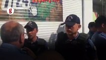 Van’da vekillere biber gazı sıktılar, darp ettiler