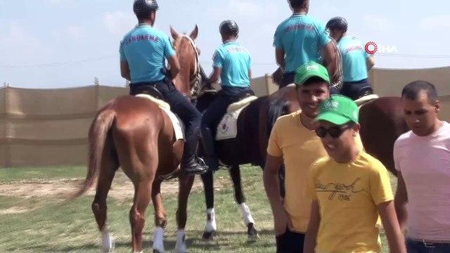 Ahlat ‘şaha’ kalktı...Nevşehir’den Ahlat’ta görev alan atlı birlikler güven veriyor