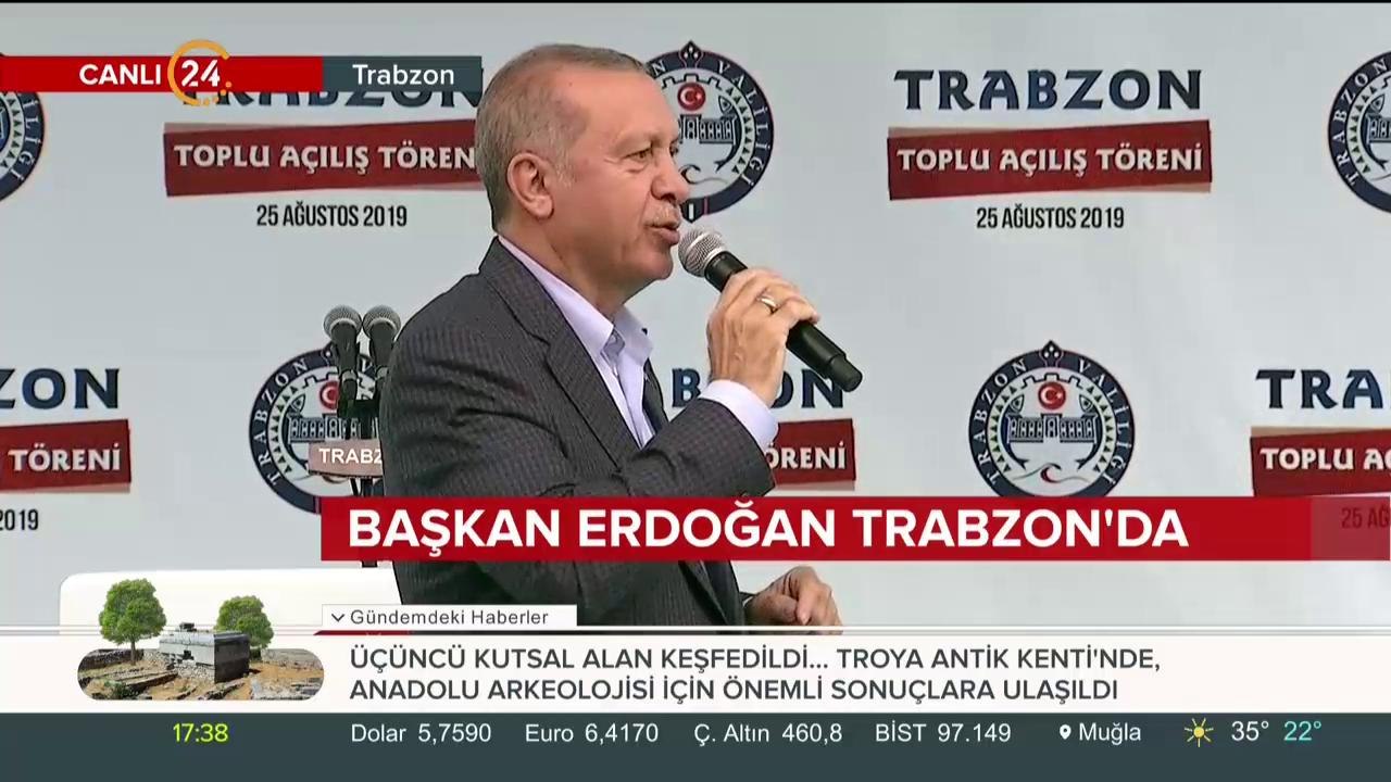 Cumhurbaşkanı Erdoğan konuşma yapıyor