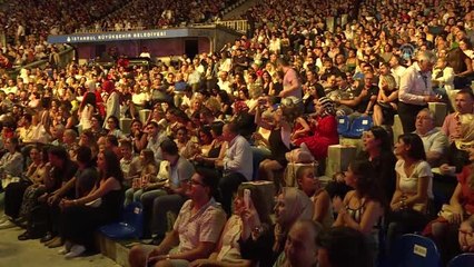 Anadolu Ateşi Harbiye Açıkhava'da sahne aldı