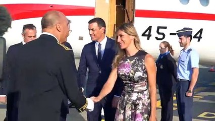 Sánchez asiste a la cena de líderes del G7 en Biarritz