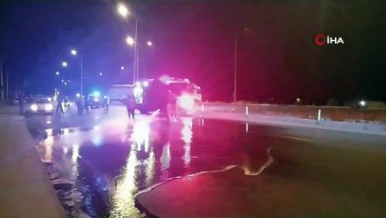 Otomobil motosiklete çarptı: 2 ölü