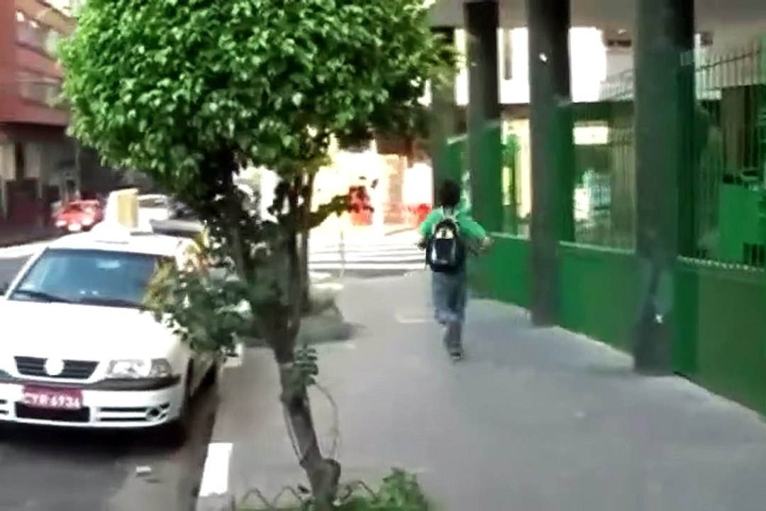 Bésame si eres capaz