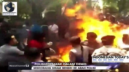 MIRIS...! POLISI DIBAKAR Saat Amankan DEMO CIANJUR