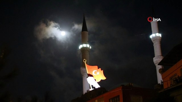 Hatay'da 'Parçalı ay tutulması' kartpostallık görüntüler oluşturdu