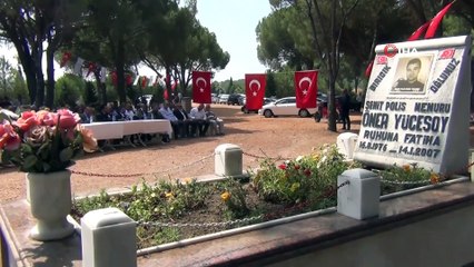 Ayvalık’ta 15 Temmuz Demokrasi ve Milli Birlik Günü törenleri şehitlikte başladı