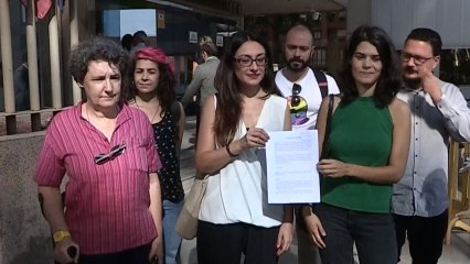 Podemos lleva a Vox a la Fiscalía por un delito de odio contra colectivo LGTB.