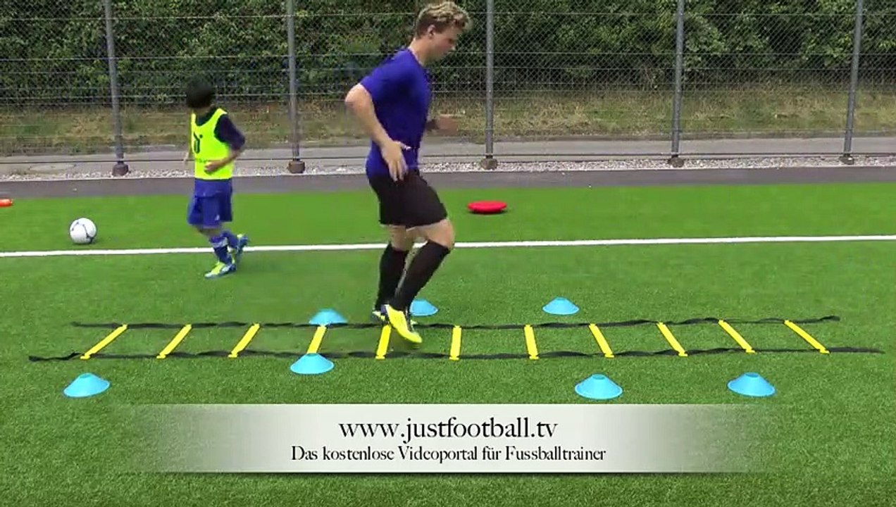 Koordination_Laufschule - mit einer Leiter und gewissen Hindernissen