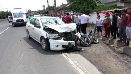 TEKİRDAĞ Otomobil ile motosiklet çarpıştı 2 yaralı