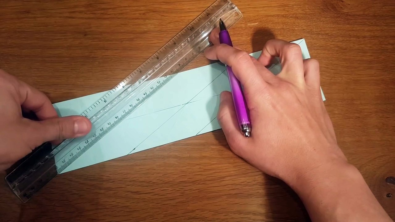 Easy Origami Moving Flexagon