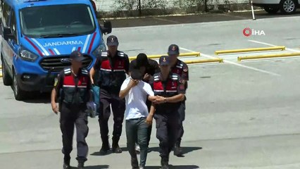 Yaşlı çifti telefonla dolandıranlar adli kontrolle serbest