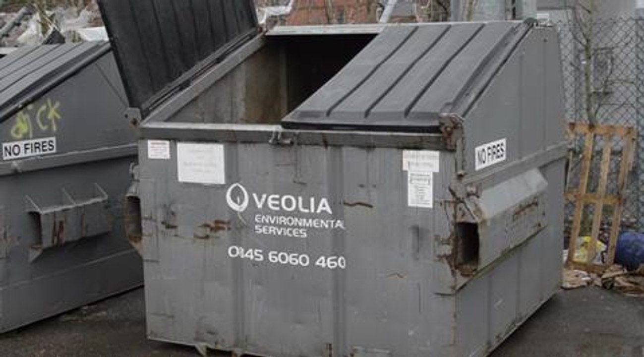 Couple spend Christmas in skip