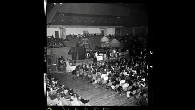 Led Zeppelin at Preston Guild Hall in 197