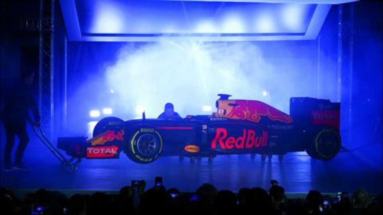 Red Bull livery launch 2016